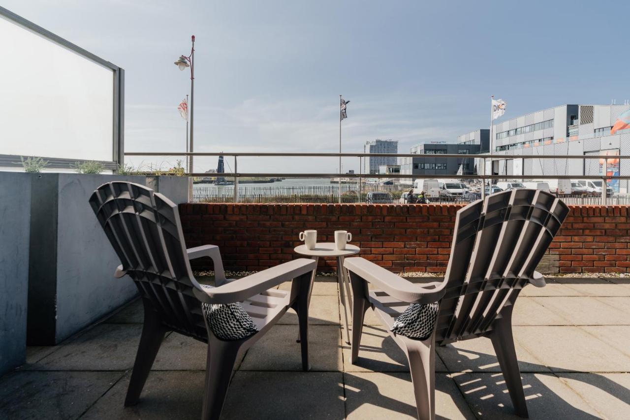 Bizstay Harbour Iv *